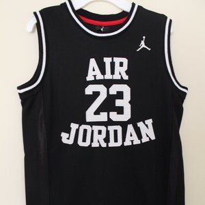 Boys Black and White Air Jordan #23 Jersey Size Large